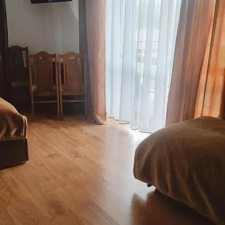 Çiftlik konaklama Bustrycki