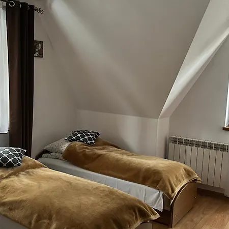 Bustrycki Çiftlik konaklama *