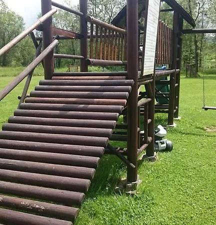 Çiftlik konaklama Bustrycki *