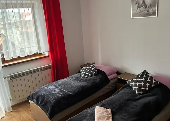 مزرعة للإقامة Bustrycki *