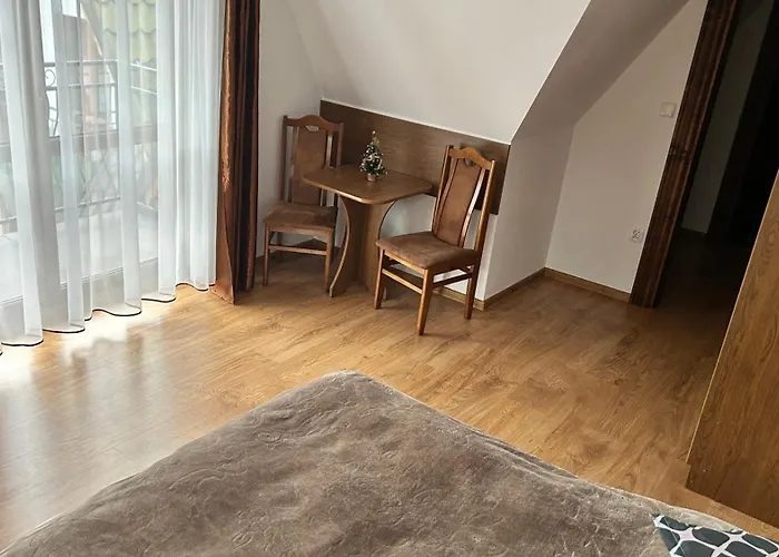 مزرعة للإقامة Bustrycki بورونين