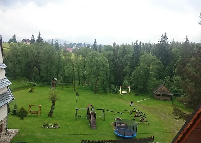 Bustrycki مزرعة للإقامة